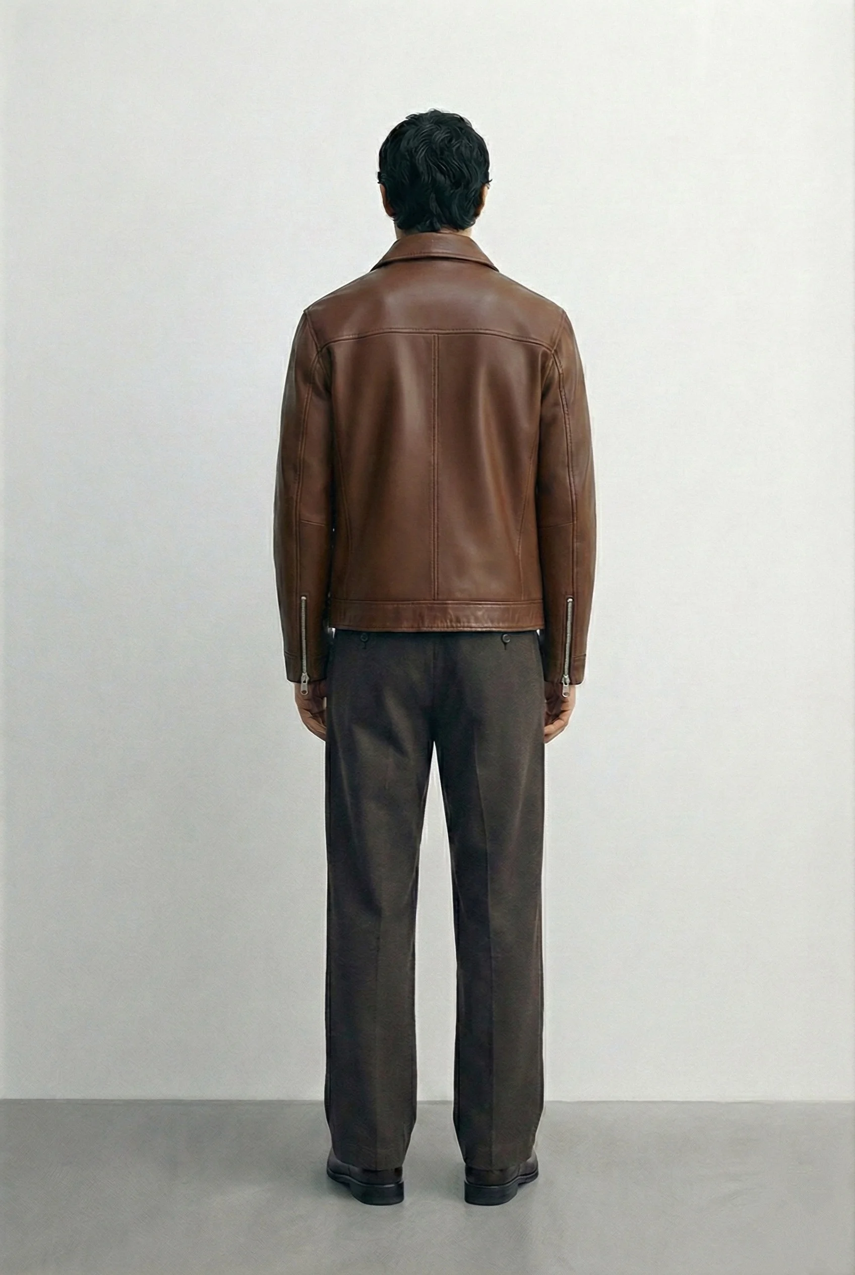 Collared brown leather jacket - Image 7